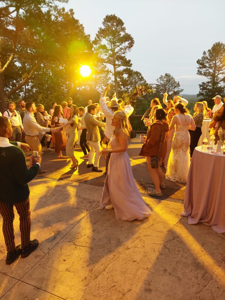 wedding guests dancing