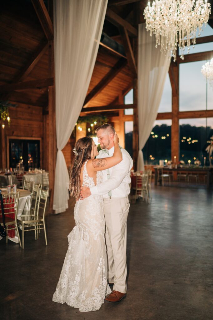 bride and groom's first dance